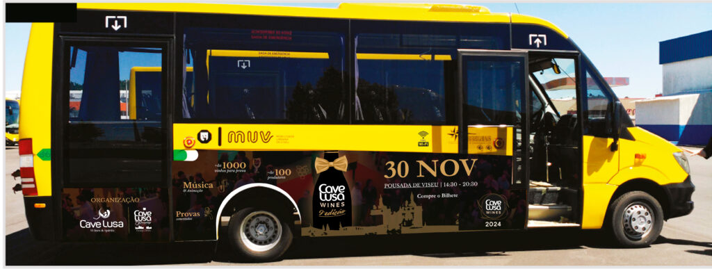 Autocarro Médio-Direita